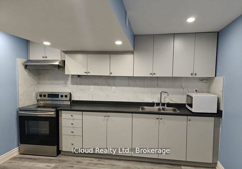 32-maple-beach-crescent-brampton-ontario-w13221552