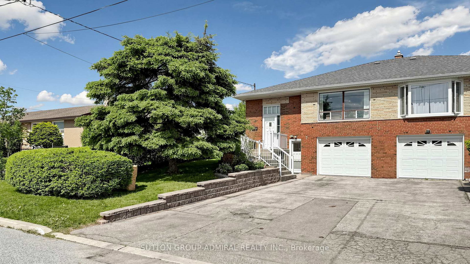 7-whitbread-crescent-york-ontario-w13221968
