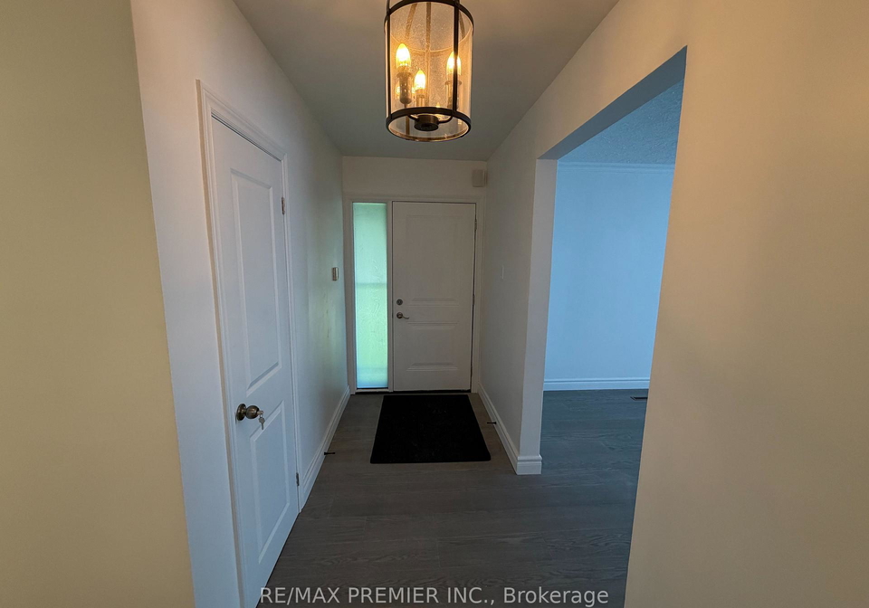 9-blaydon-avenue-york-ontario-w13221998