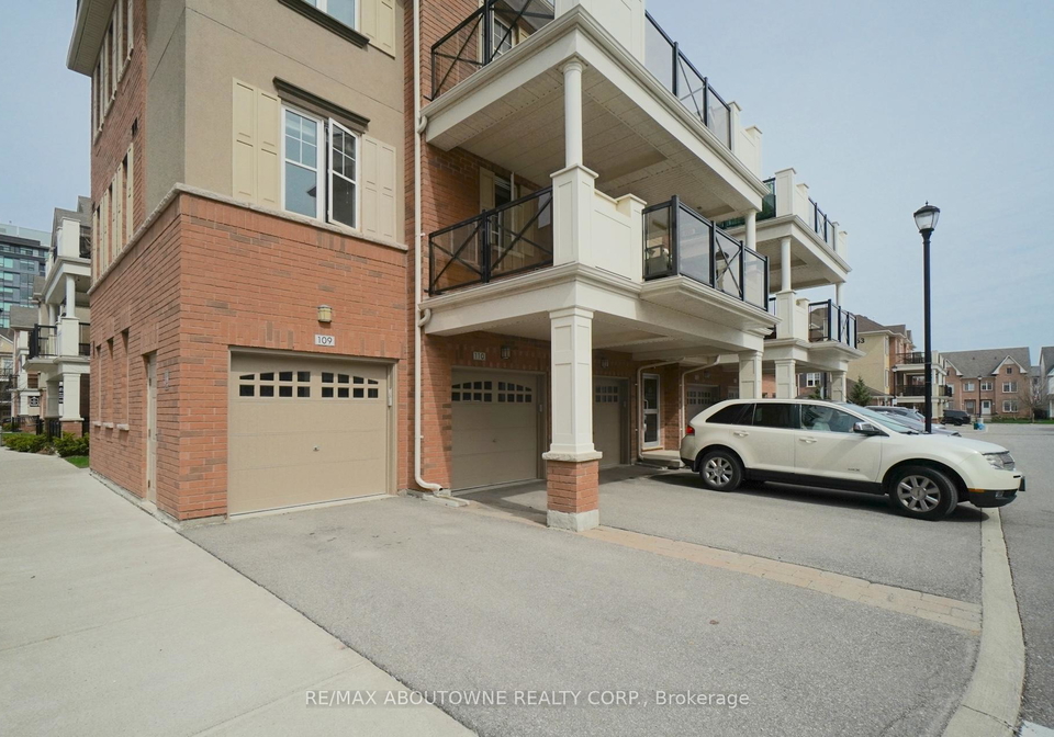 269-georgian-drive-oakville-ontario-w13222150