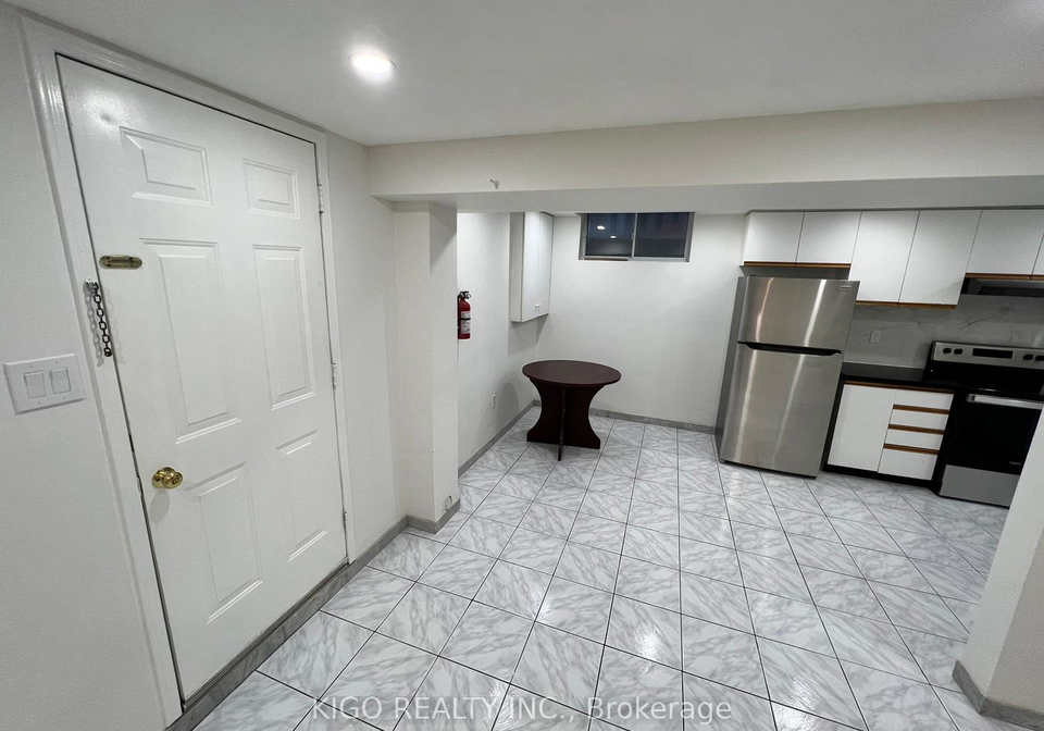 5907-ladyburn-crescent-mississauga-ontario-w13222452
