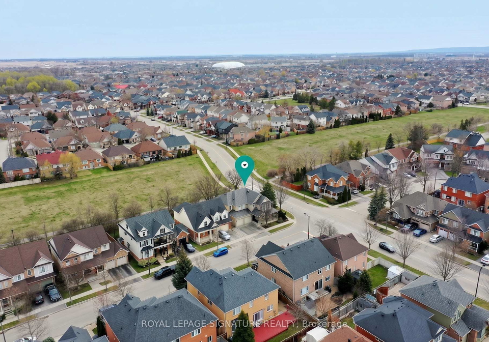 1667-dempsey-crescent-milton-ontario-w13222592