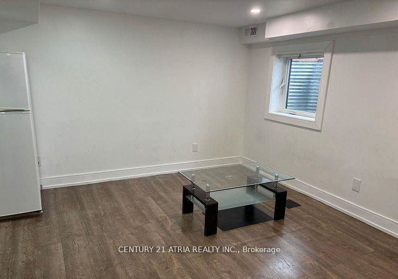 678-tretheway-drive-e-north-york-ontario-w13222624