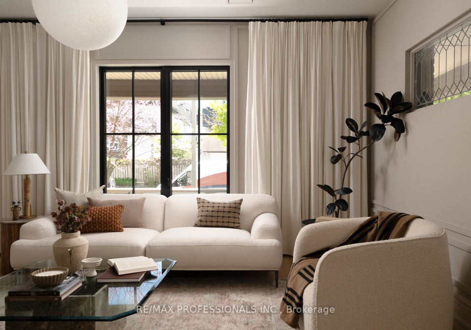 286-wright-avenue-toronto-ontario-w13222646