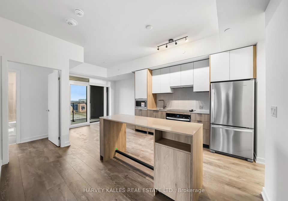1007-the-queensway-etobicoke-ontario-w13222670