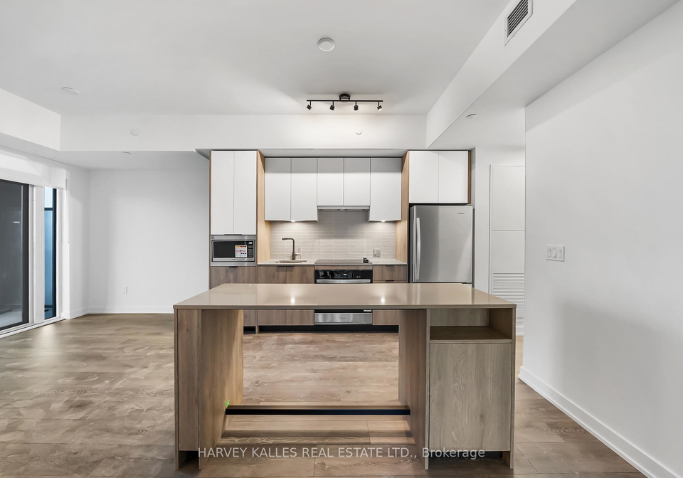 1007-the-queensway-etobicoke-ontario-w13222670