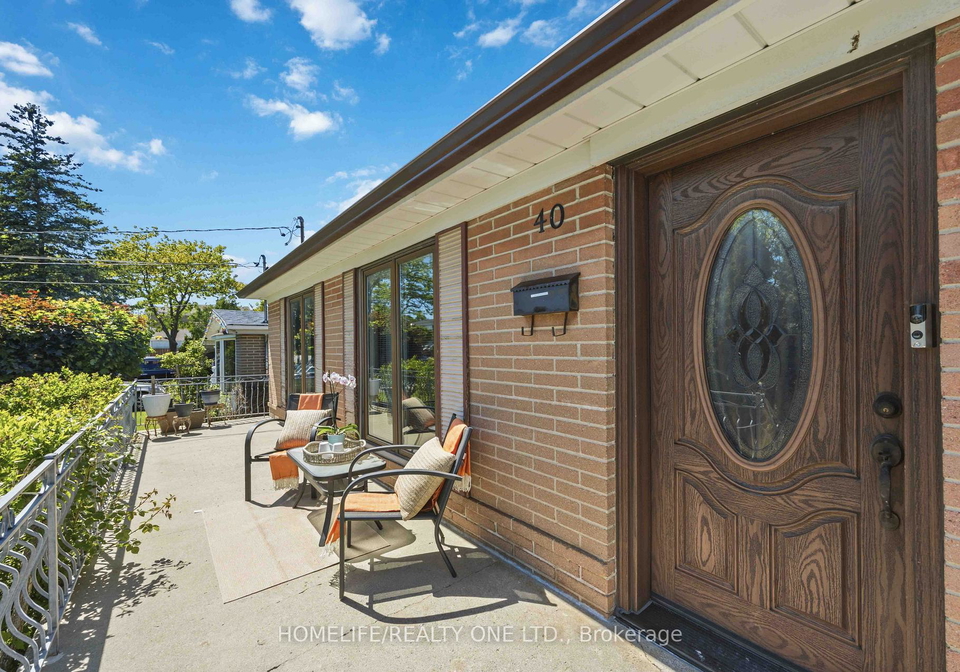 40-wheatsheaf-crescent-york-ontario-w13222708