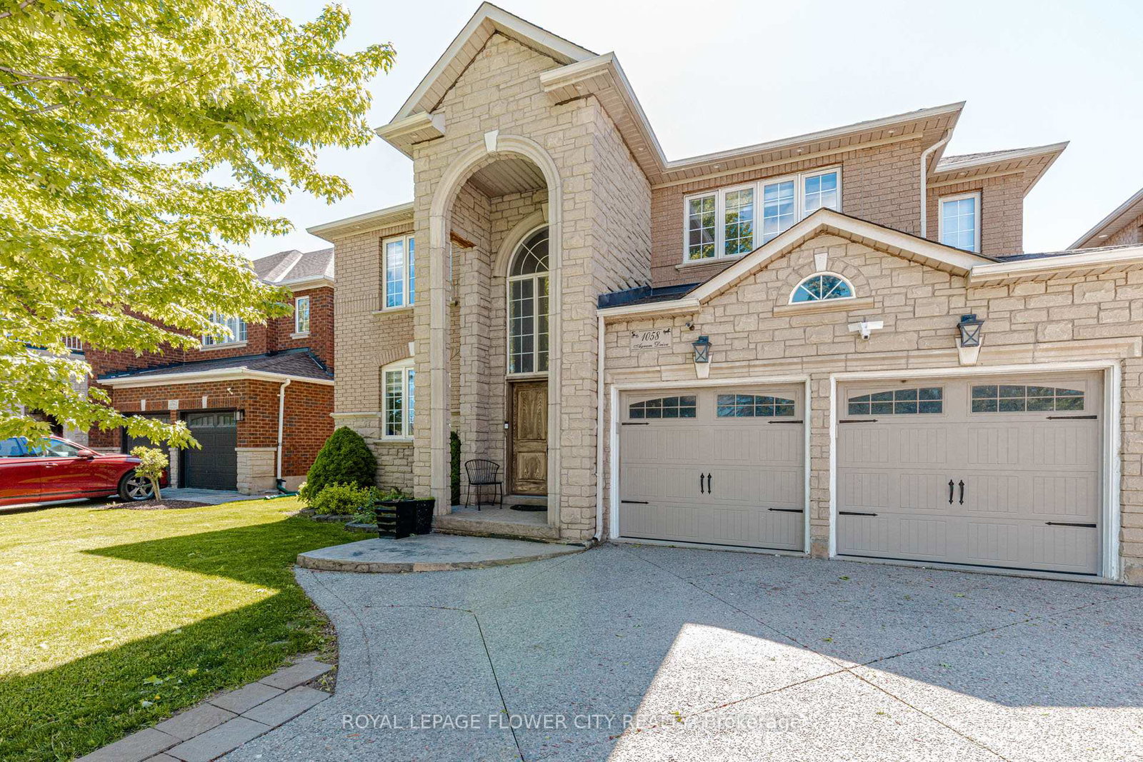 1058-agram-drive-oakville-ontario-w13222710