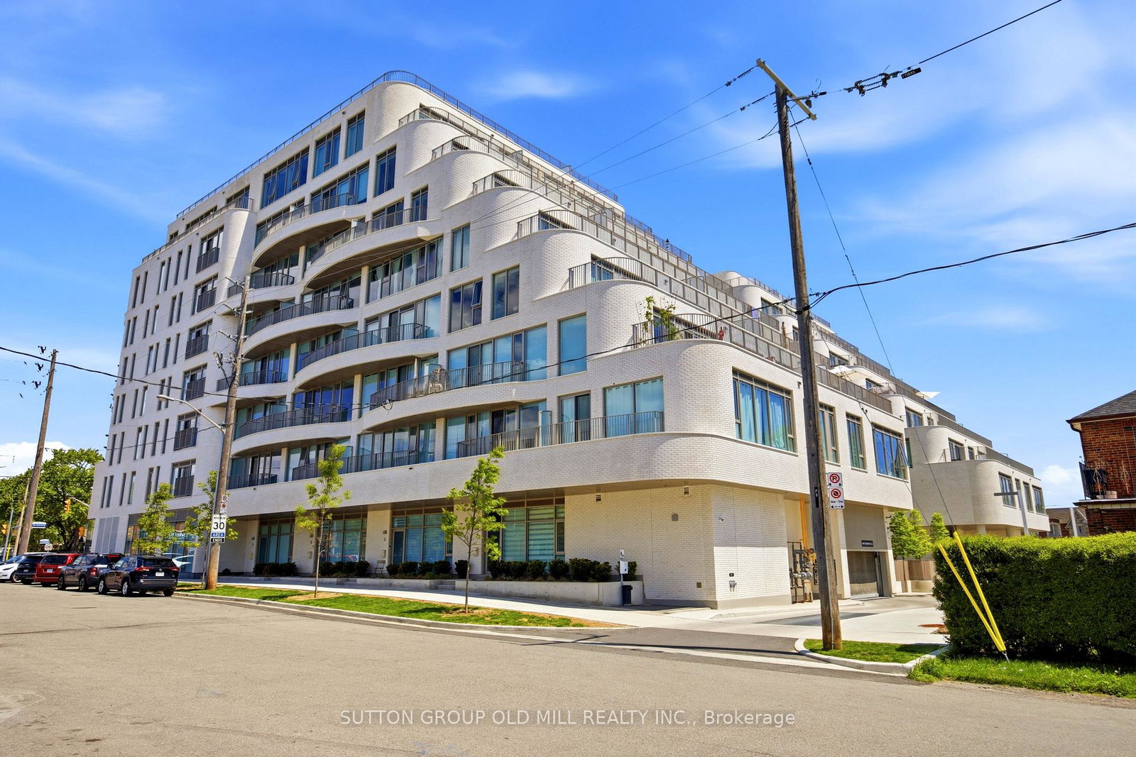 689-the-queensway-etobicoke-ontario-w13222788