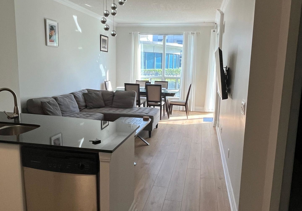 2087-lake-shore-boulevard-w-etobicoke-ontario-w13222824