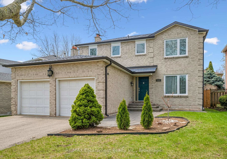227-martindale-avenue-oakville-ontario-w13222852