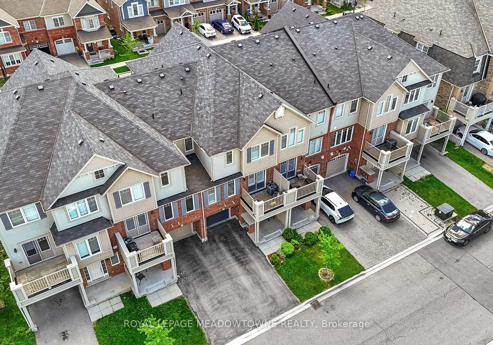 20-suitor-court-milton-ontario-w13222914