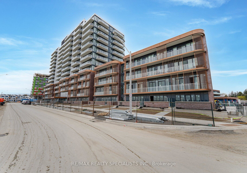 220-missinnihe-way-mississauga-ontario-w13222928
