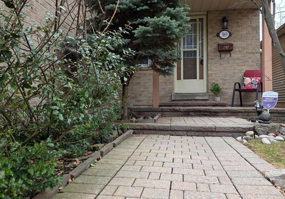 3169-bartholomew-crescent-mississauga-ontario-w13223042