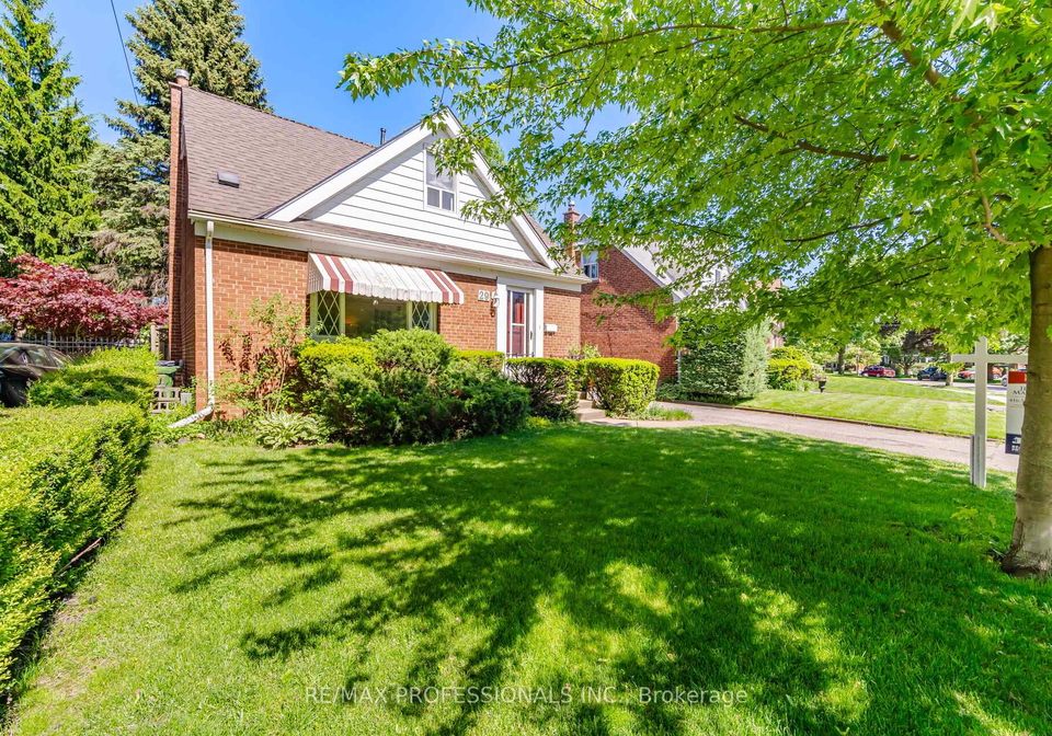 29-westleigh-crescent-etobicoke-ontario-w13223130