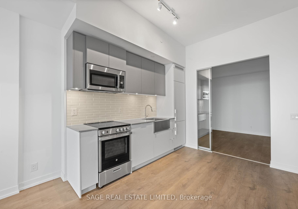270-dufferin-street-toronto-ontario-w13223188