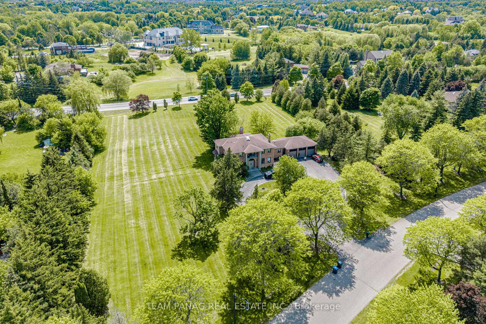 4-forestbrook-court-brampton-ontario-w13223242