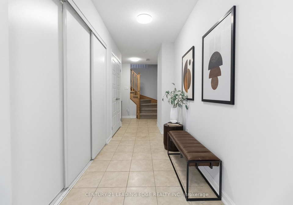 165-hampshire-way-milton-ontario-w13223312