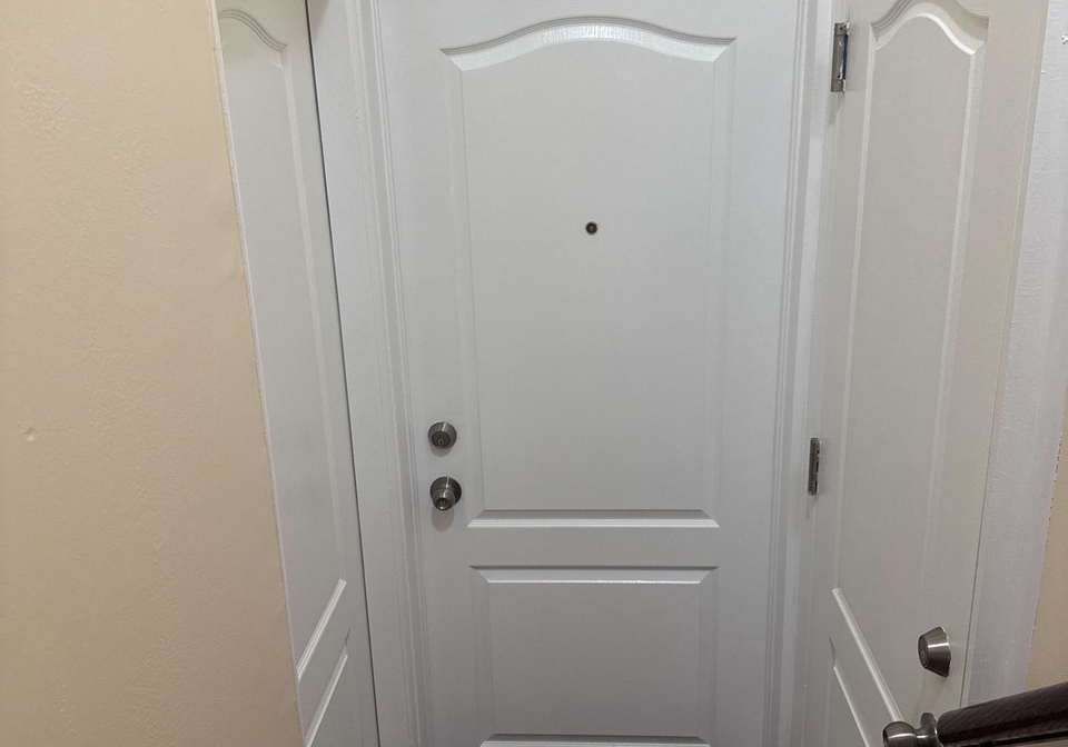5-cadillac-crescent-brampton-ontario-w13223360