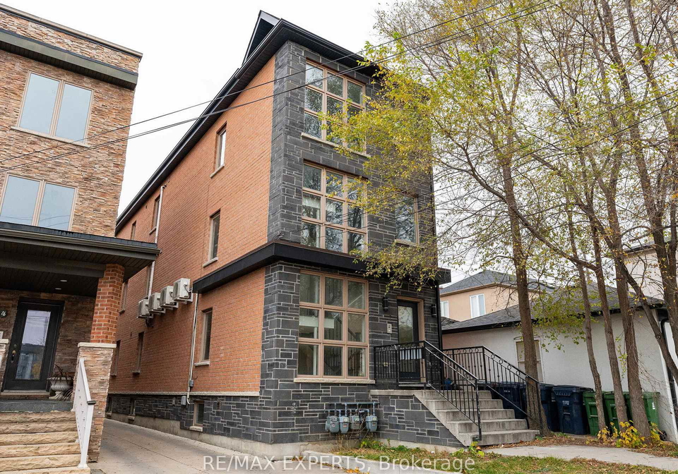 2-hyde-avenue-toronto-ontario-w13223368