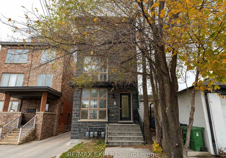 2-hyde-avenue-toronto-ontario-w13223368