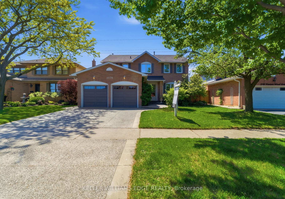 2078-hunters-wood-drive-burlington-ontario-w13223396
