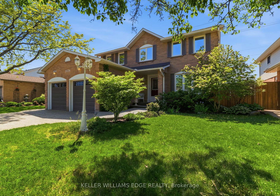 2078-hunters-wood-drive-burlington-ontario-w13223396