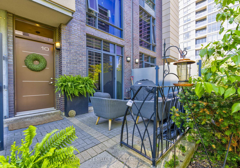 15-valhalla-inn-road-etobicoke-ontario-w13223844