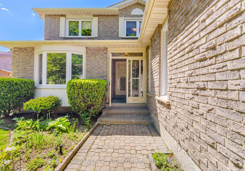 1075-rowan-court-mississauga-ontario-w13223904