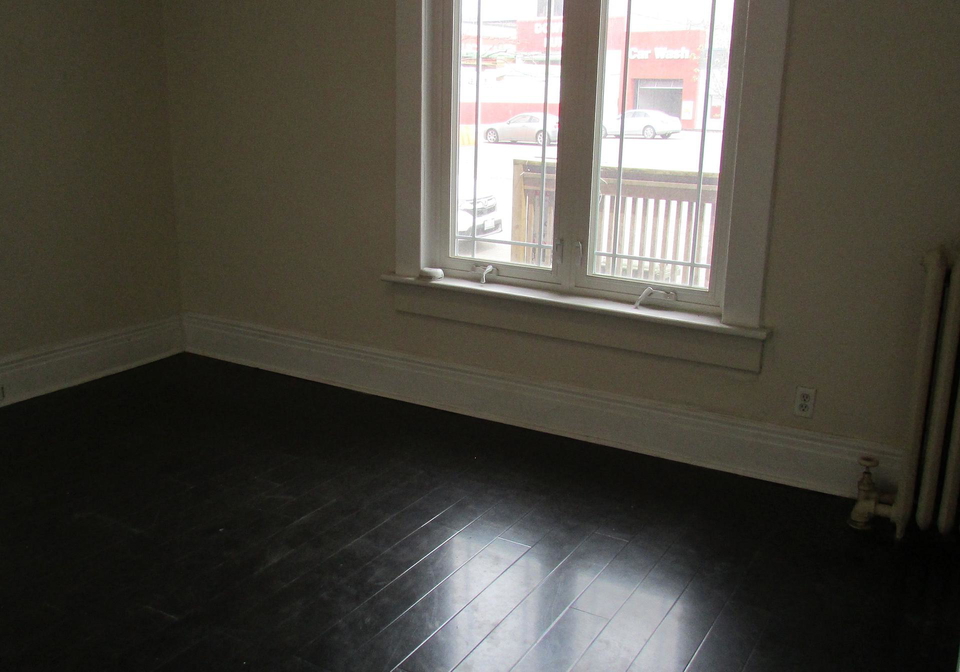 2011-dundas-street-w-toronto-ontario-w13223992