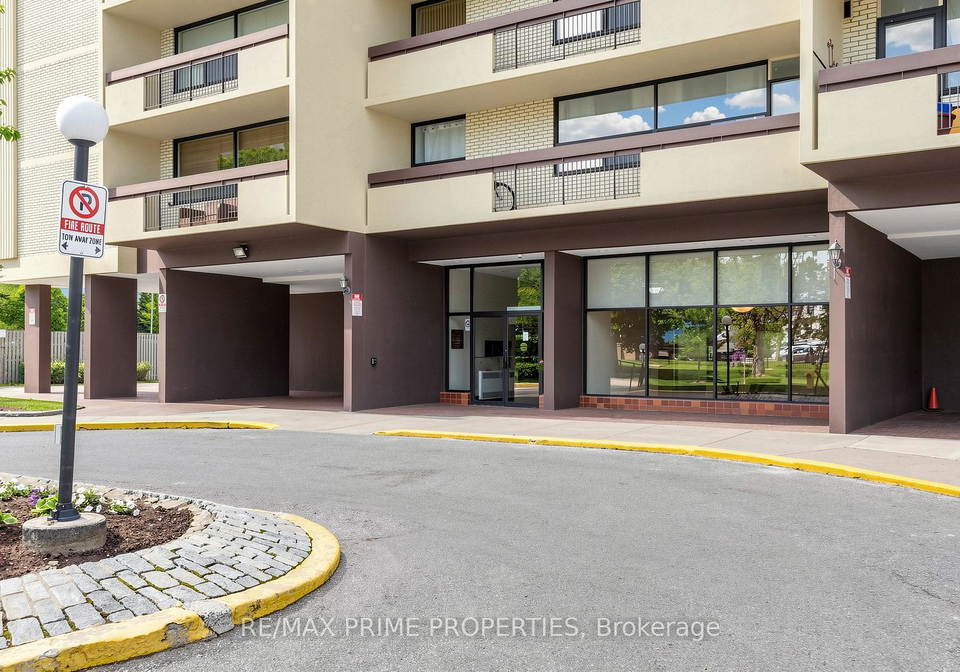 1455-lawrence-avenue-w-north-york-ontario-w13224144