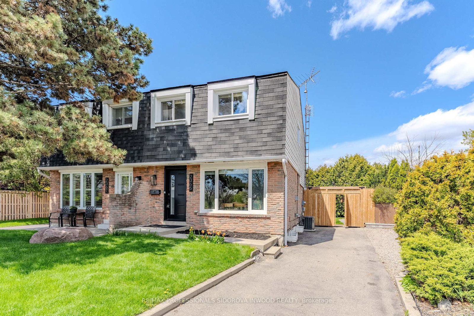 2365-delkus-crescent-mississauga-ontario-w13224298