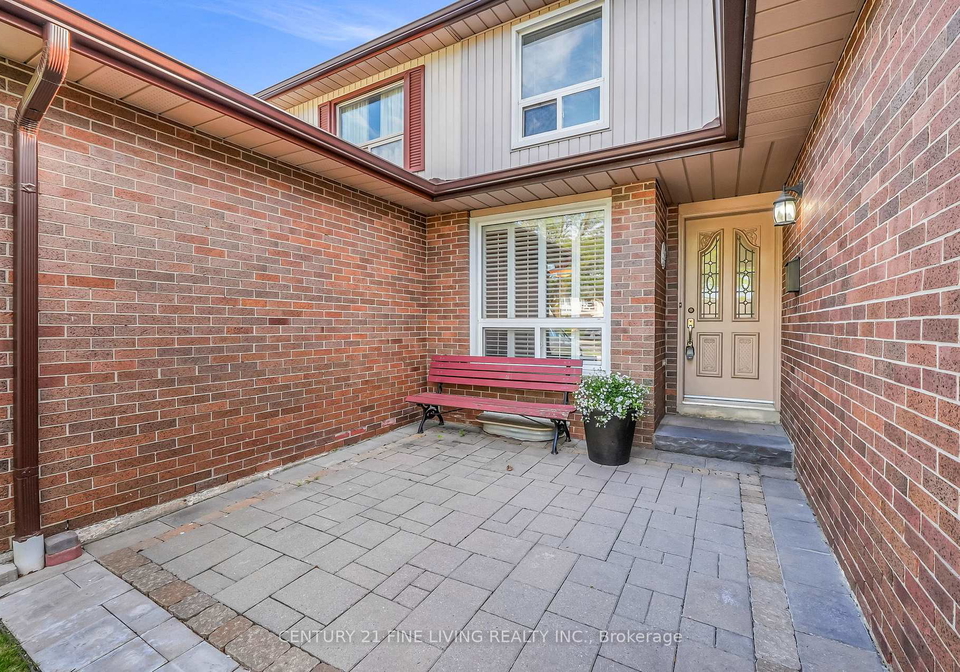 6038-featherhead-crescent-mississauga-ontario-w13224466