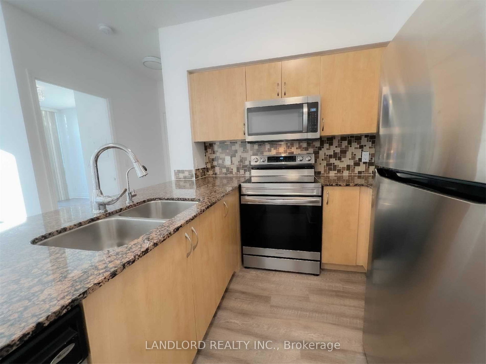 2240-lakeshore-boulevard-w-etobicoke-ontario-w13224520