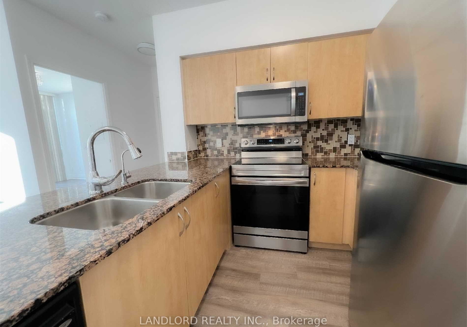 2240-lakeshore-boulevard-w-etobicoke-ontario-w13224520