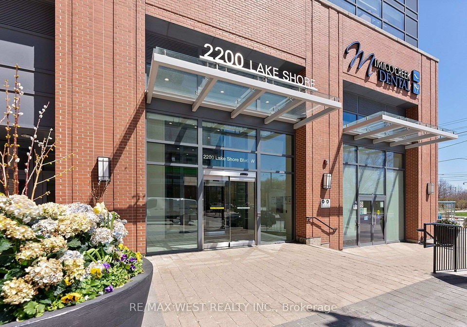 2200-lakeshore-boulevard-etobicoke-ontario-w13224844