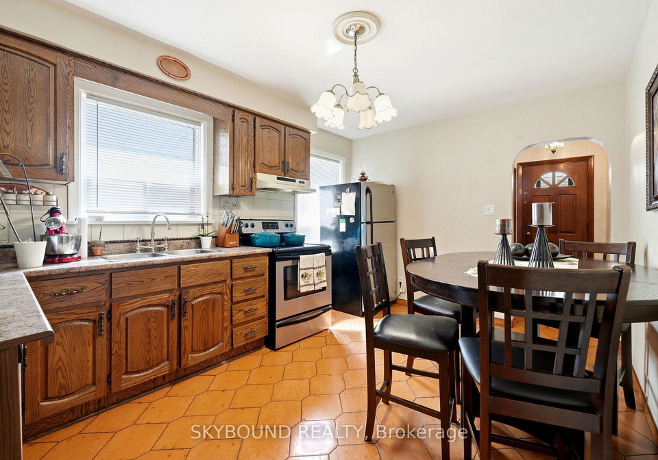 90-ypres-road-toronto-ontario-w13224848