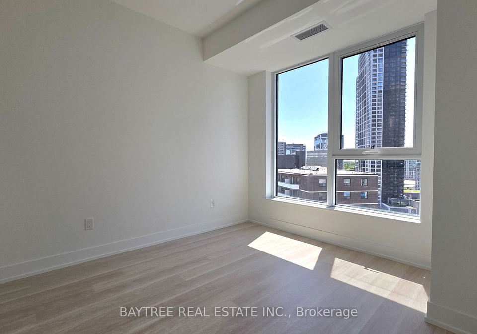 60-central-park-roadway-etobicoke-ontario-w13224912