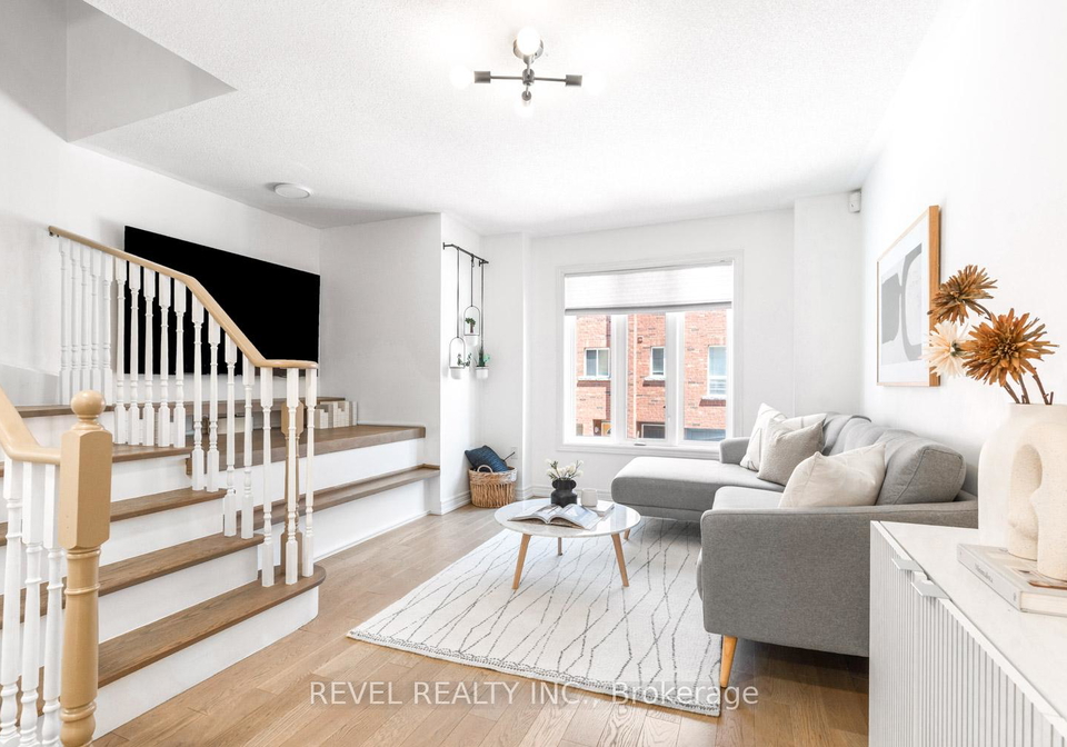 8-grogan-mews-toronto-ontario-w13224960