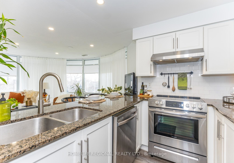 15-windermere-avenue-toronto-ontario-w13225010