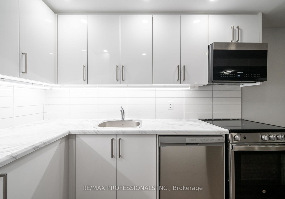1485-king-street-w-toronto-ontario-w13225028