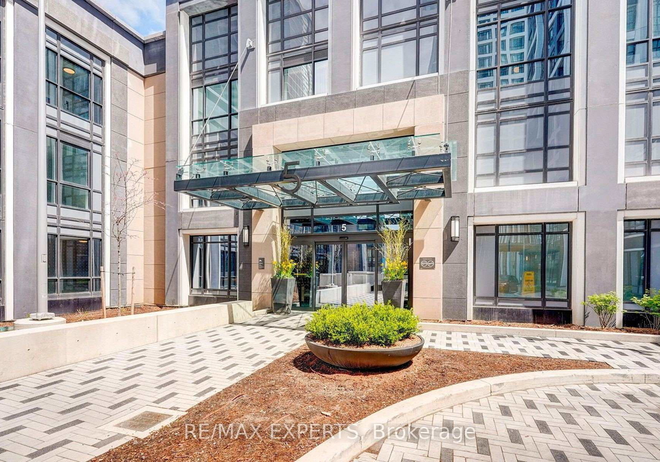 5-mabelle-avenue-etobicoke-ontario-w13225228