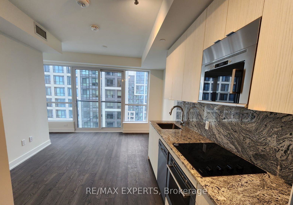 5-mabelle-avenue-etobicoke-ontario-w13225228
