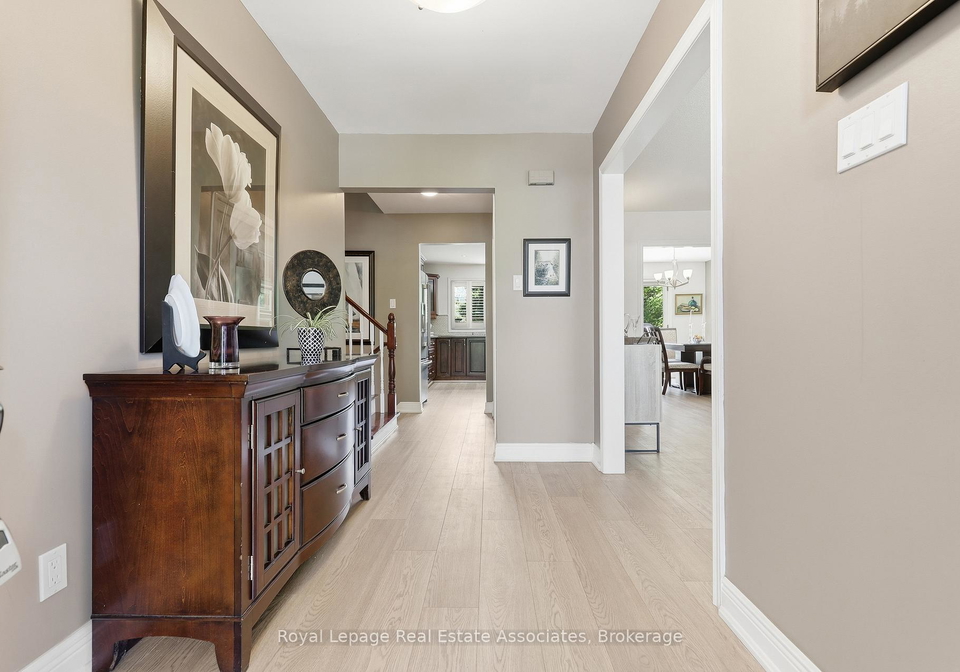 2580-homelands-drive-mississauga-ontario-w13225354