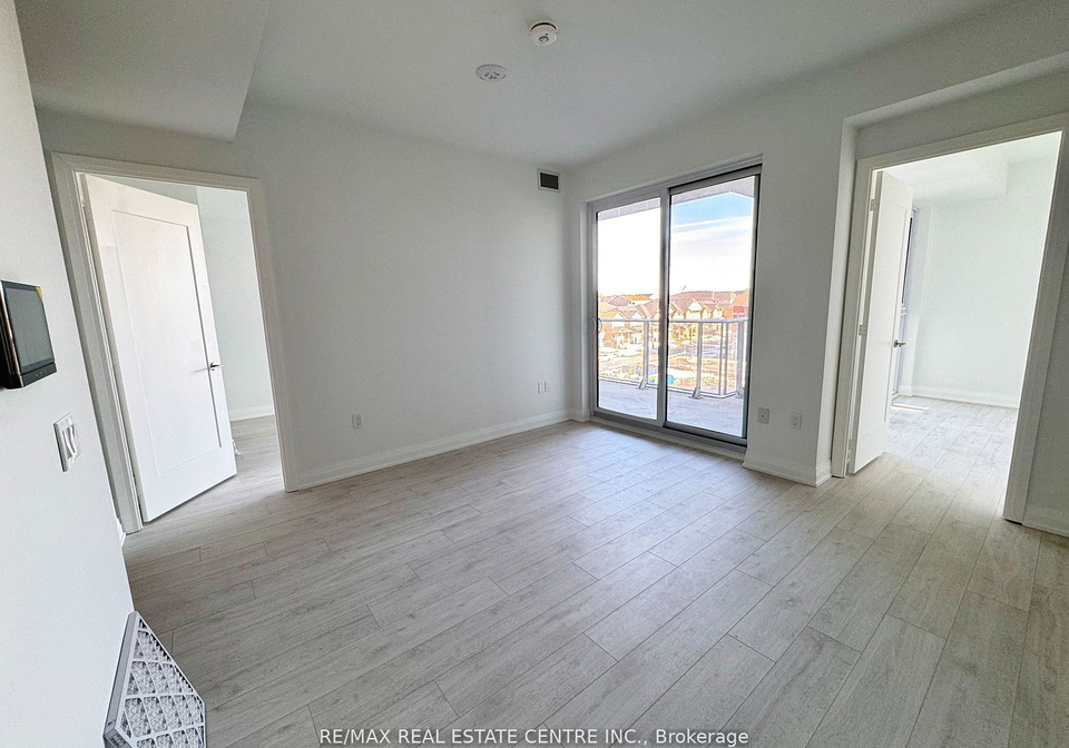 412-silver-maple-road-oakville-ontario-w13225604
