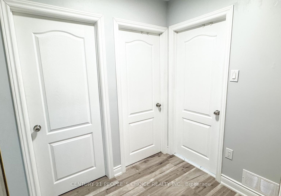 7-dalraith-crescent-brampton-ontario-w13225826