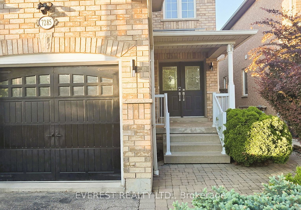 7285-gagliano-drive-mississauga-ontario-w13225956