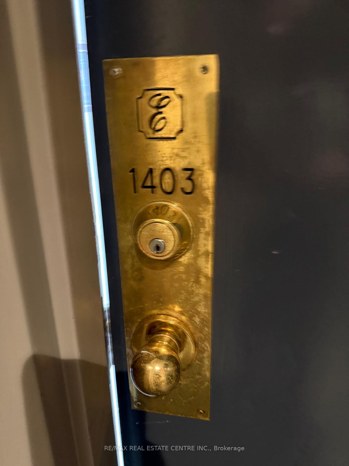 265-enfield-place-mississauga-ontario-w13226028