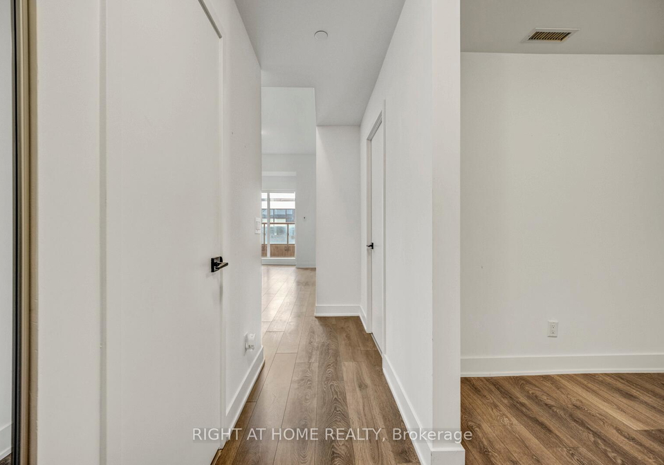 2481-taunton-road-oakville-ontario-w13226040