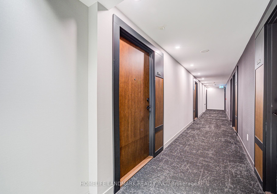 4065-confederation-parkway-mississauga-ontario-w13226124